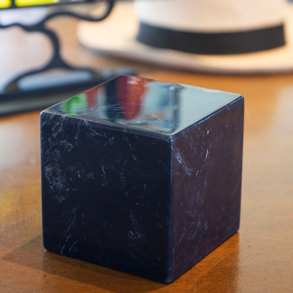 Aurora Keepsake Cube Urn - Natural Grace