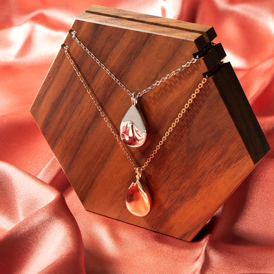 Teardrop Pendant - Natural Grace