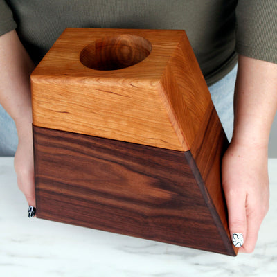 The Living Urn Planter - Natural Grace